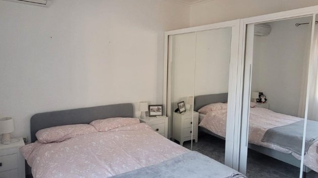 Reventa - Chalets -
San Fulgencio - Urbanización La Marina