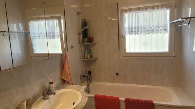 Reventa - Chalets -
San Fulgencio - Urbanización La Marina