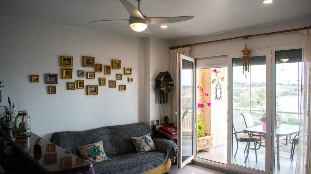 Resale - Apartments -
Orihuela Costa - Playa Flamenca