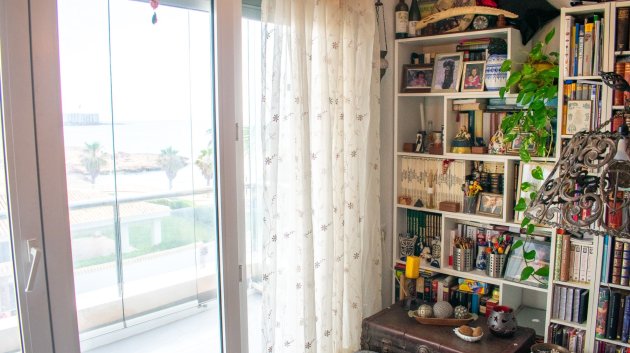 Resale - Apartments -
Orihuela Costa - Playa Flamenca