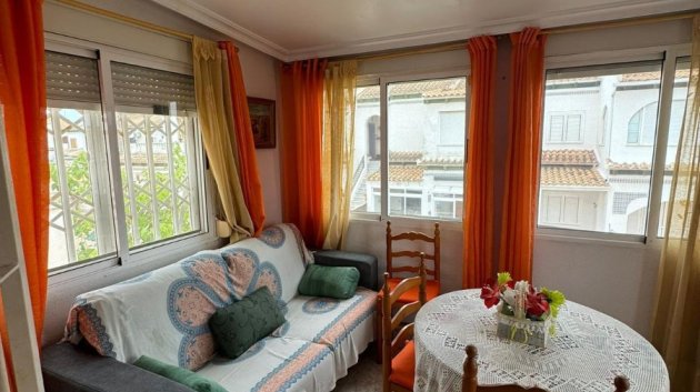 Reventa - Adosado -
Torrevieja - La Mata