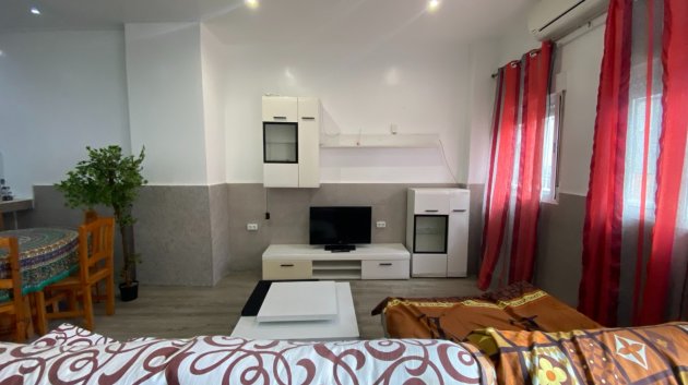 Reventa - Apartamentos -
Torrevieja - Center