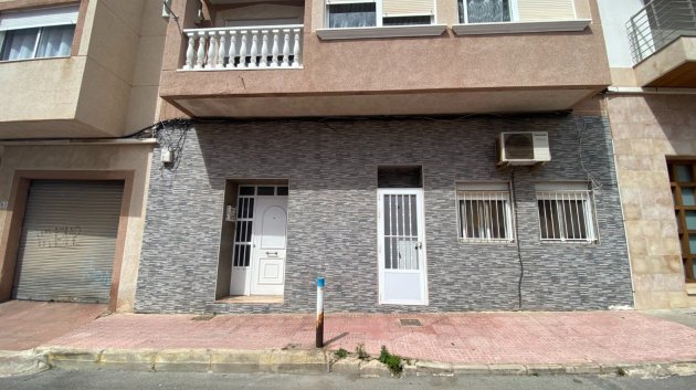 Reventa - Apartamentos -
Torrevieja - Center