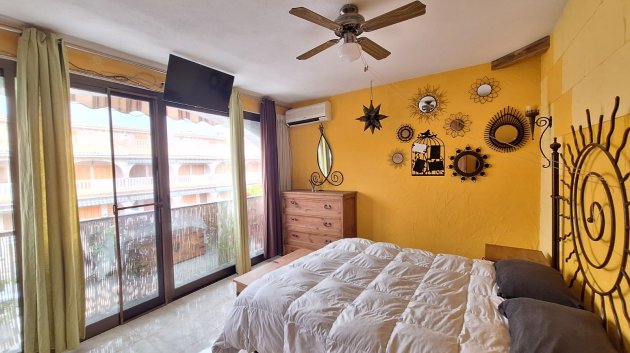 Resale - Townhouse -
Santa Pola