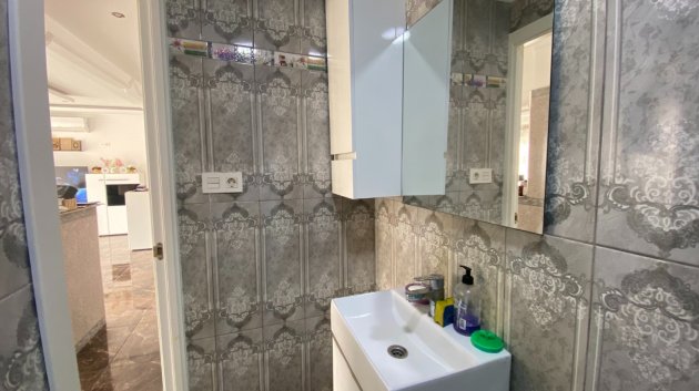 Reventa - Apartamentos -
Torrevieja - Center