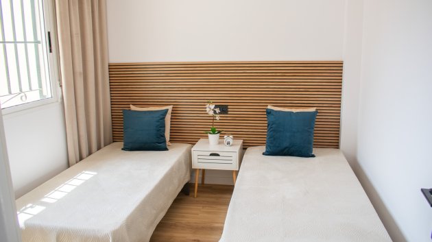 Reventa - Adosado -
Orihuela Costa - Punta Prima