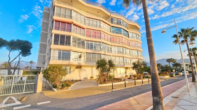 Resale - Apartments -
Altea
