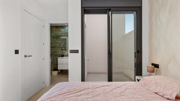 Reventa - Chalets -
Ciudad Quesada - Rojales
