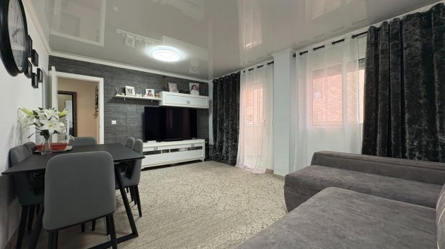Resale - Apartments -
Torrevieja - Center