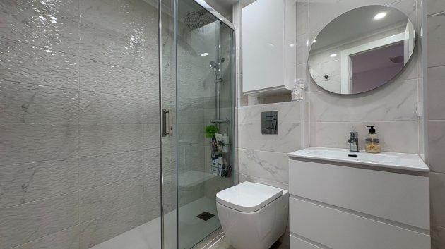 Resale - Apartments -
Torrevieja - Center