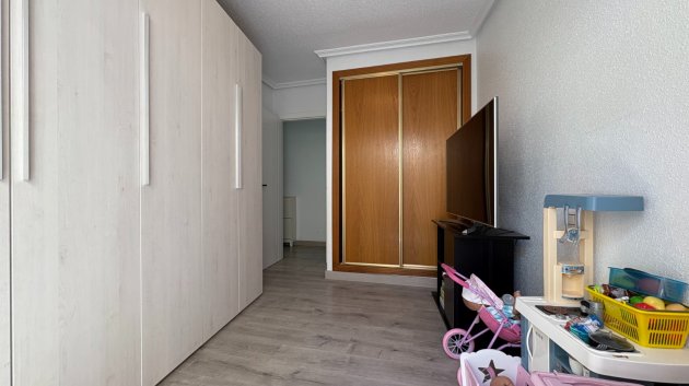 Resale - Apartments -
Torrevieja - Center