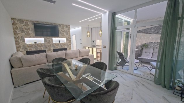 Resale - Apartments -
Guardamar del Segura