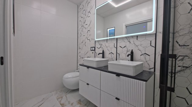 Resale - Apartments -
Guardamar del Segura