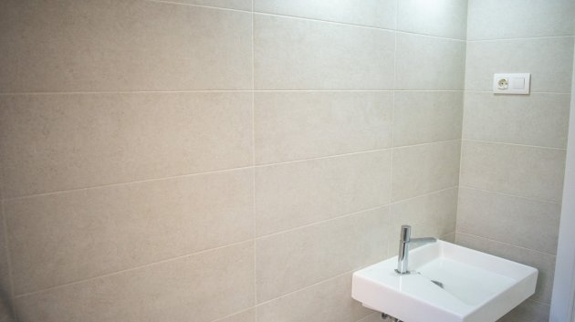 Reventa - Apartamentos -
Orihuela Costa - Punta Prima