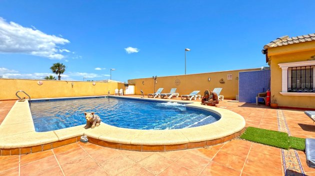 Reventa - Chalets -
Torrevieja - Los Balcones