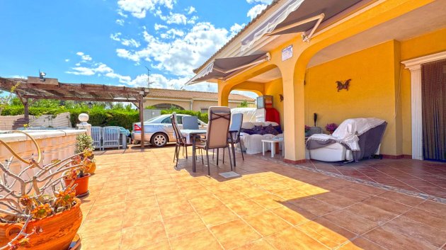 Reventa - Chalets -
Torrevieja - Los Balcones