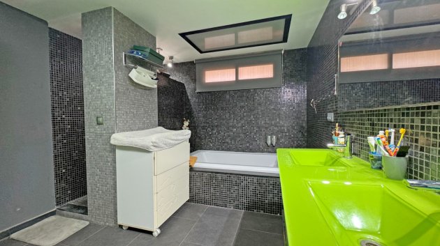 Reventa - Apartamentos -
Torrevieja - Playa del Cura