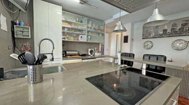 Reventa - Apartamentos -
Torrevieja - Playa del Cura