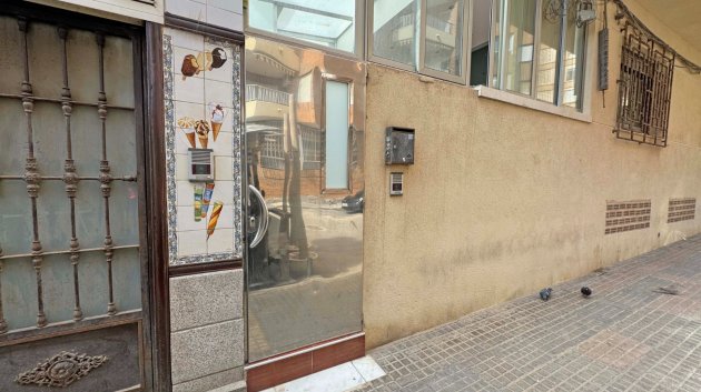 Reventa - Apartamentos -
Torrevieja - Playa del Cura