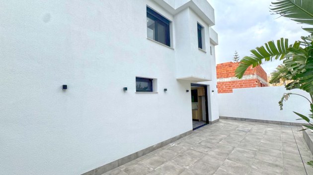 Reventa - Chalets -
Torrevieja - Los Balcones