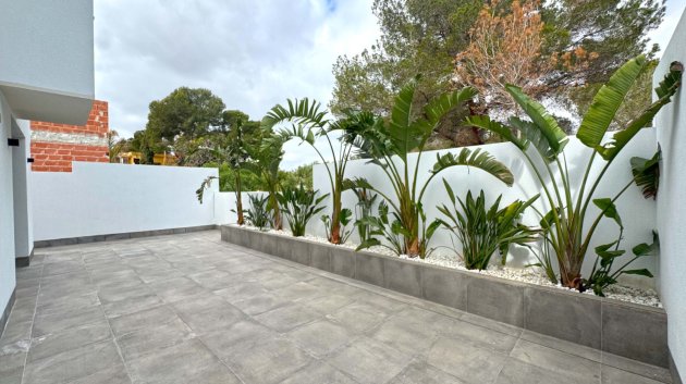 Reventa - Chalets -
Torrevieja - Los Balcones