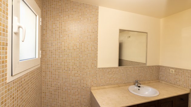 Obra nueva - Chalets -
Fuente Alamo