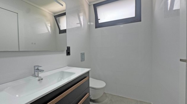 Reventa - Chalets -
Torrevieja - Los Balcones