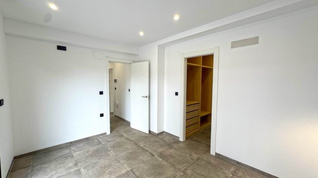 Reventa - Chalets -
Torrevieja - Los Balcones