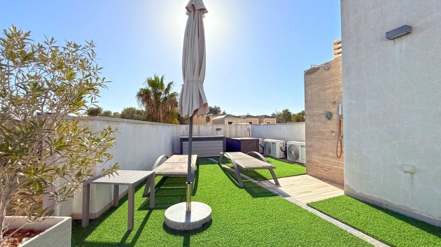 Reventa - Chalets -
Orihuela Costa - Villamartín