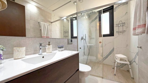 Reventa - Chalets -
Orihuela Costa - Villamartín