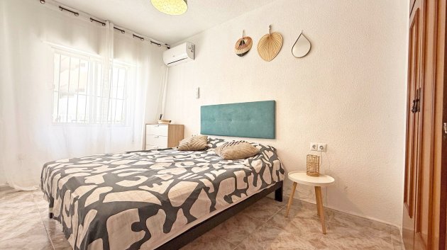 Resale - Apartments -
Torrevieja - Torrelamata - La Mata