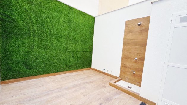 Reventa - Apartamentos -
Torrevieja - Playa del Cura