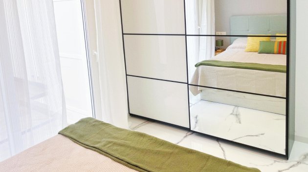 Reventa - Apartamentos -
Torrevieja - Playa del Cura