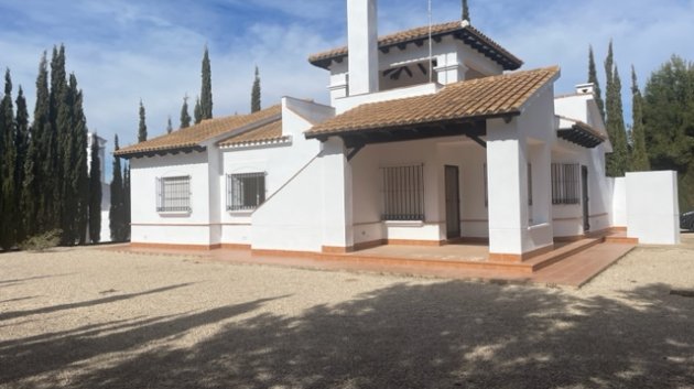 Obra nueva - Chalets -
Fuente Alamo