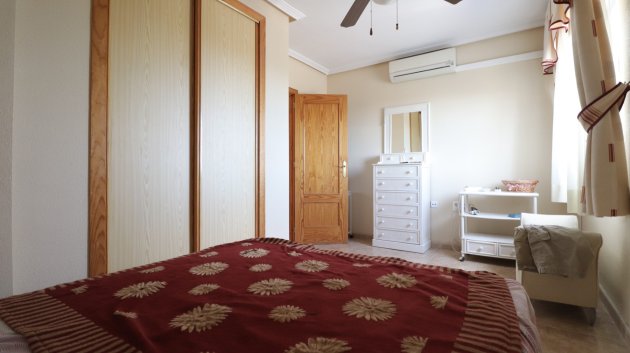 Revente - Villa -
Orihuela Costa - Los Balcones