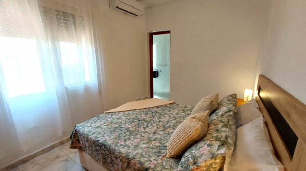 Reventa - Chalets -
Ciudad Quesada - Pueblo Bravo