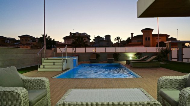 Nouvelle construction - Villa -
Dehesa de Campoamor