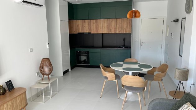 Reventa - Apartamentos -
San Miguel de Salinas