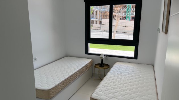 Reventa - Apartamentos -
San Miguel de Salinas