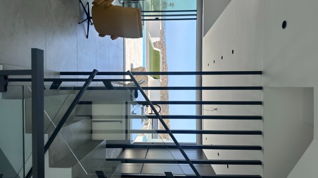 Resale - Villa -
Rojales
