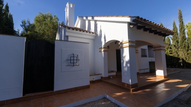 Obra nueva - Chalets -
Fuente Alamo