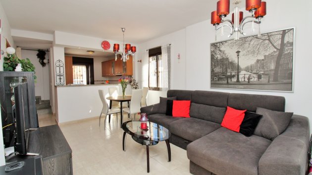 Reventa - Chalets -
Villamartín - PAU 8
