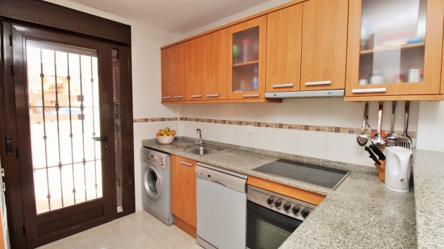 Reventa - Chalets -
Villamartín - PAU 8