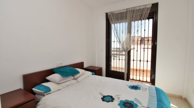 Reventa - Chalets -
Villamartín - PAU 8