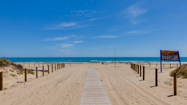 Resale - Apartments -
Guardamar del Segura - Pinomar