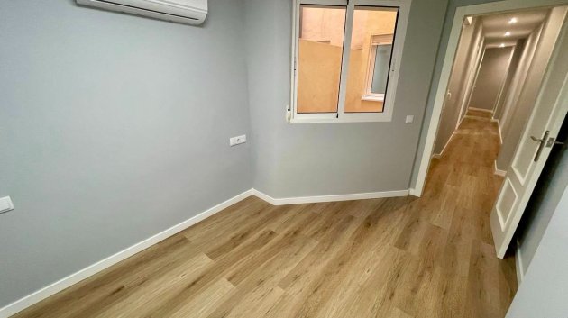 Resale - Apartments -
Torrevieja - La Mata