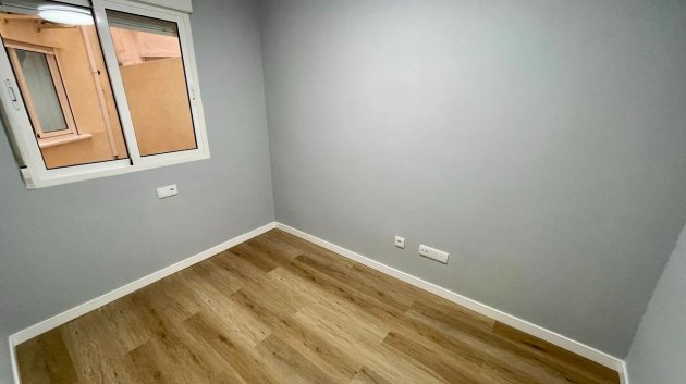 Resale - Apartments -
Torrevieja - La Mata