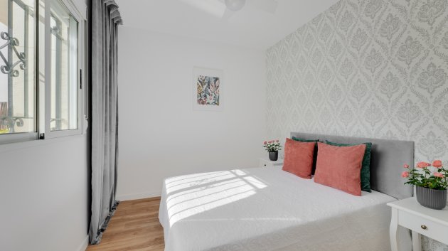 Resale - Townhouse -
Orihuela Costa