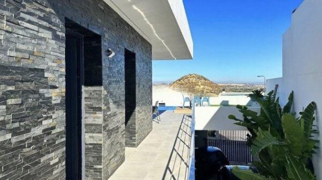 Reventa - Chalets -
Ciudad Quesada - Altos del golf i