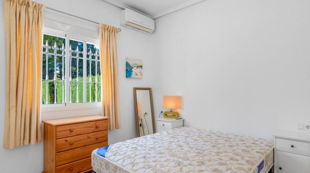 Reventa - Chalets -
Ciudad Quesada - Doña Pepa
